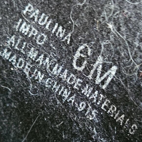 Gorgeous Pair of Black Booties - Picture 6 of 6